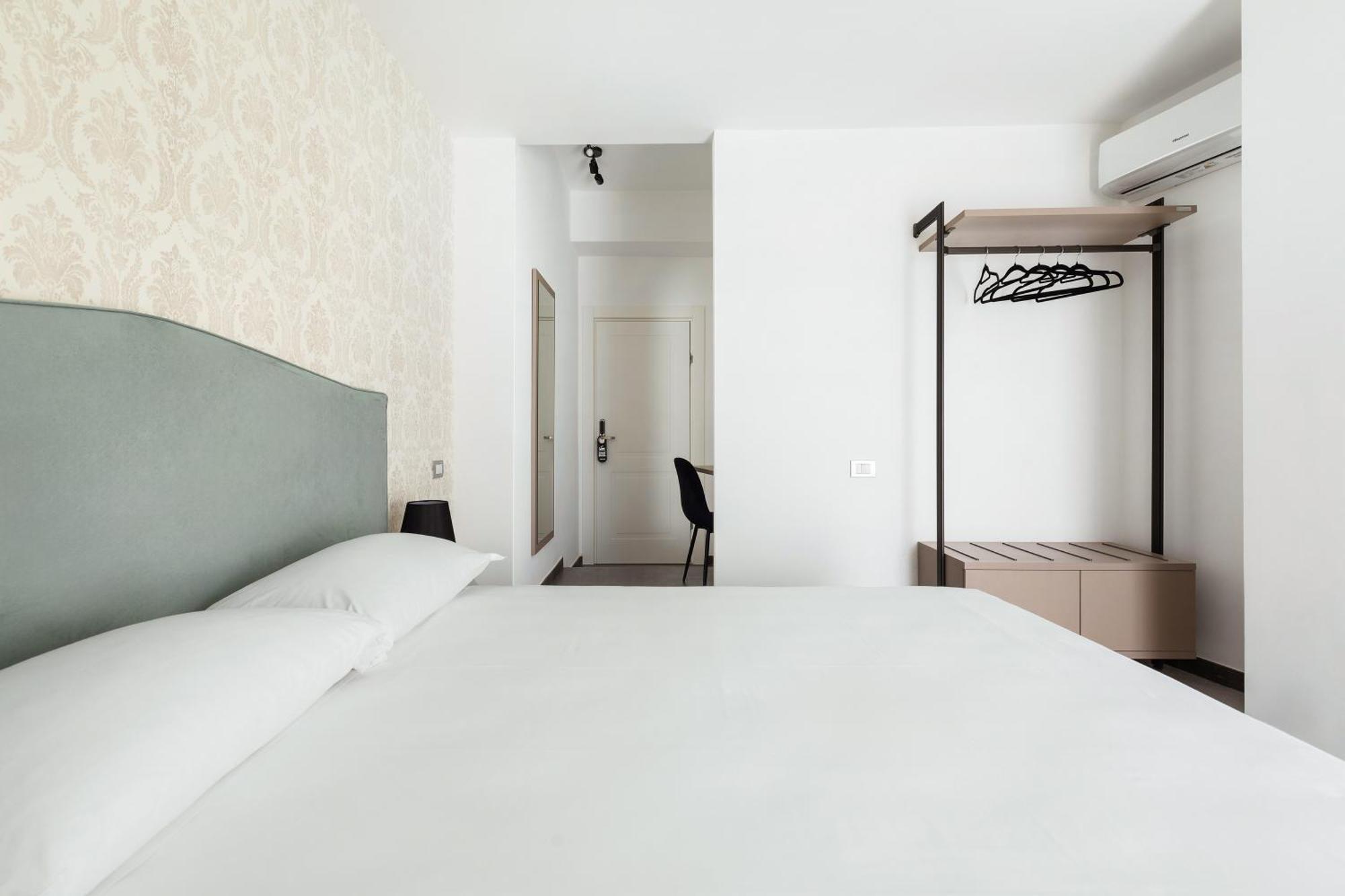 Adelante Rooms San Giovanni Rom Eksteriør billede