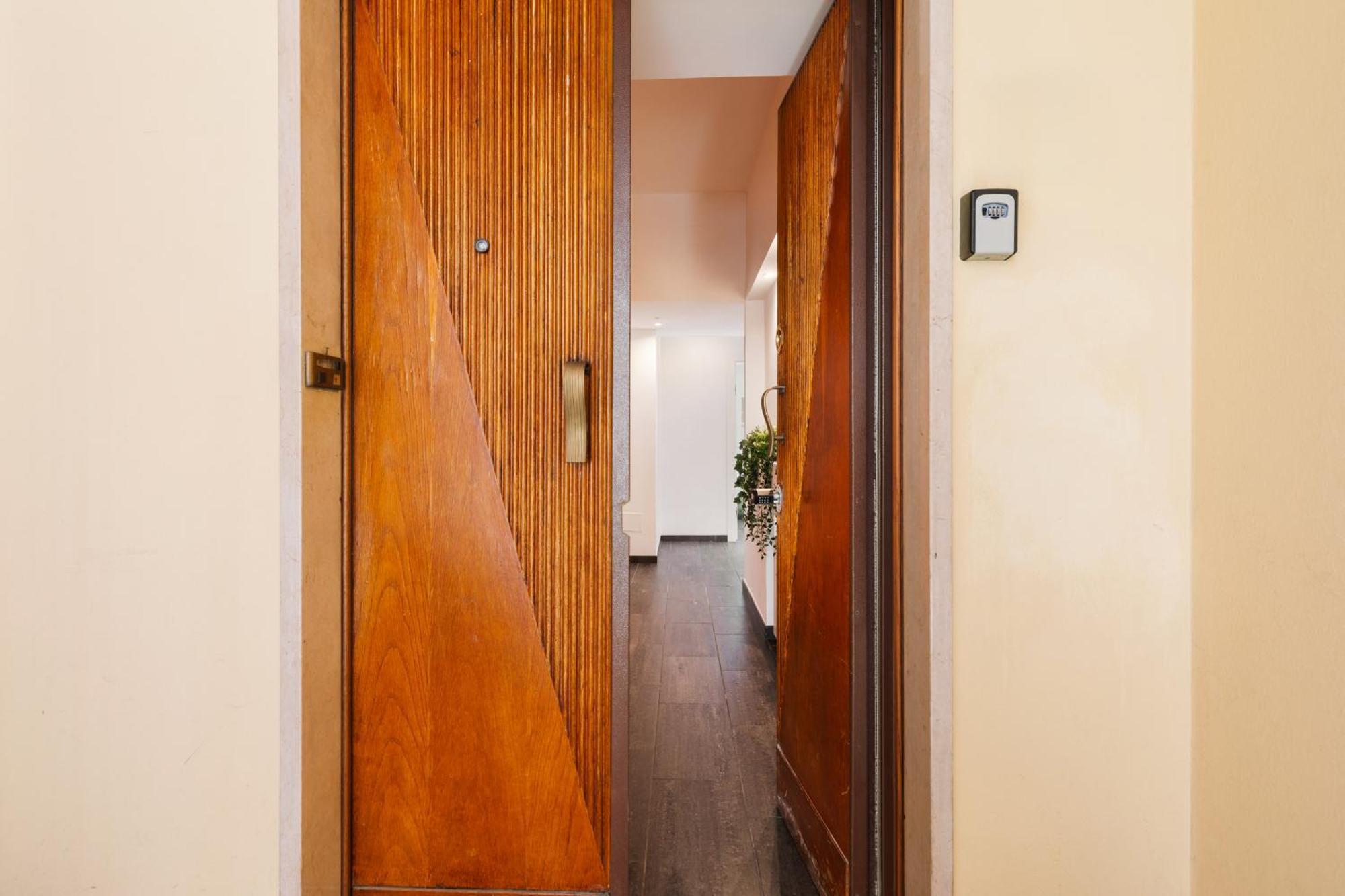 Adelante Rooms San Giovanni Rom Eksteriør billede